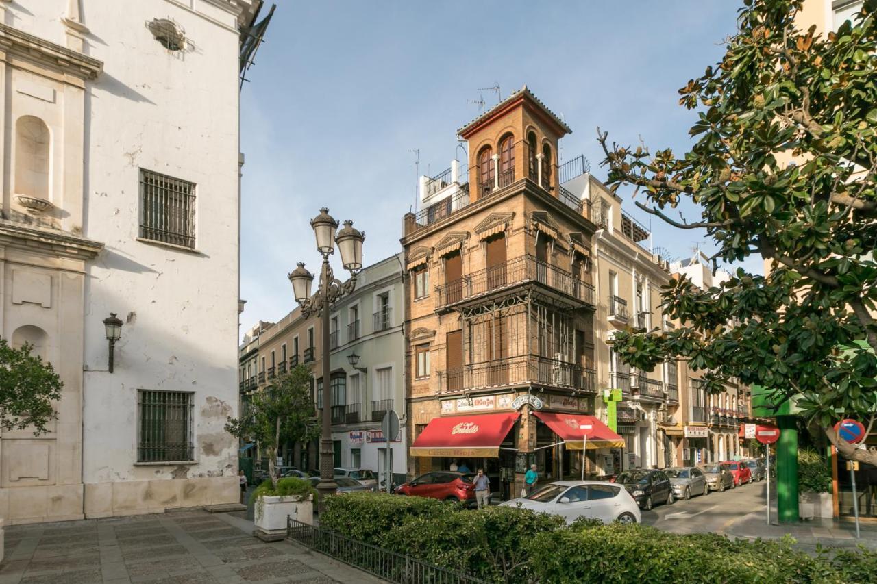 Duplex Jesus Gran Poder 4. Plaza De La Gavidia Sevilla Exterior foto